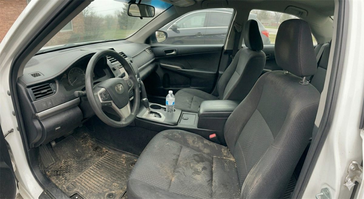Full Interior Detail, Before
